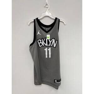 Basketball Jersey NWT Mens XL
